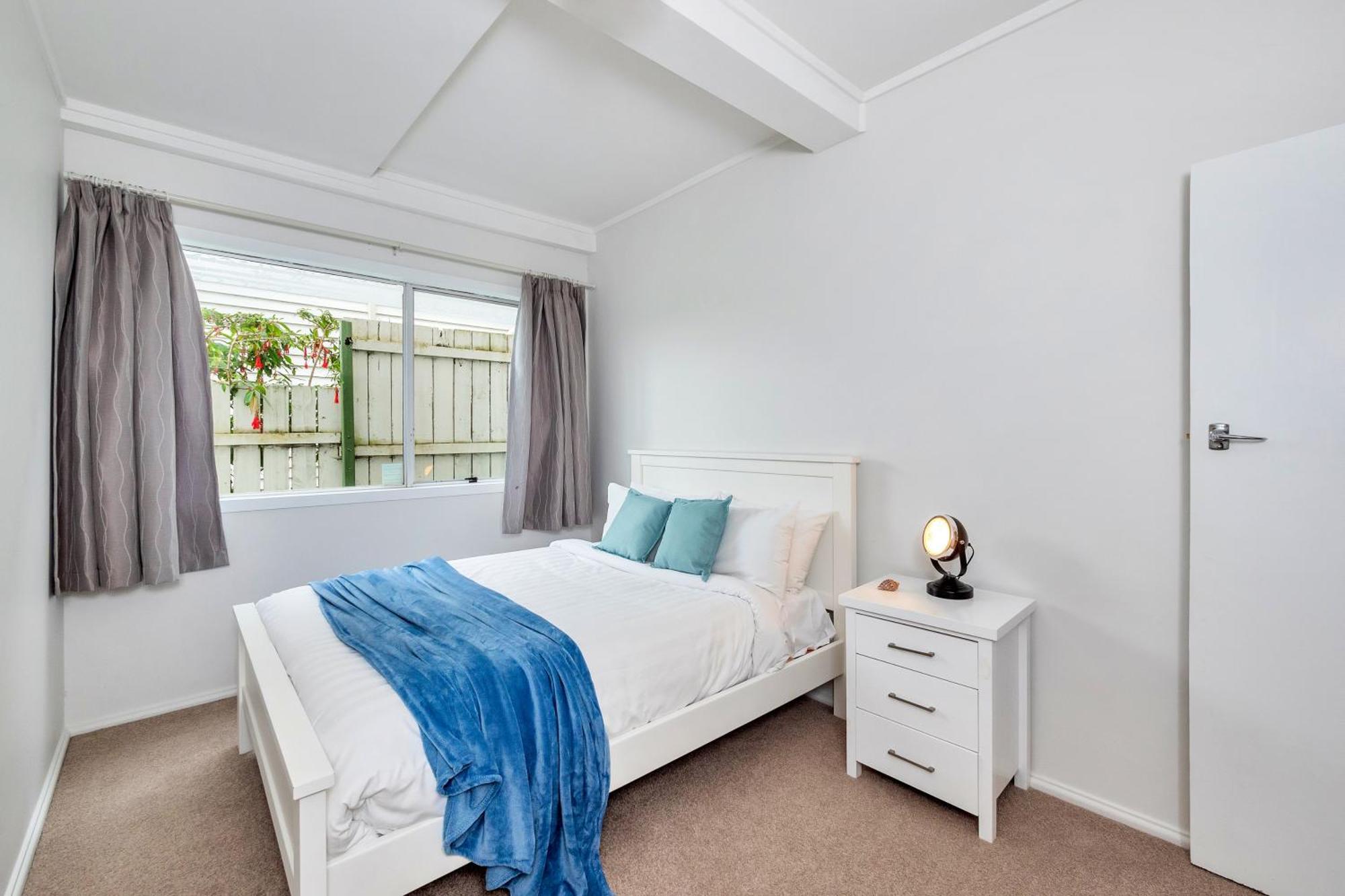 Bright Kingsland Contemporary Apartment Auckland Exterior photo